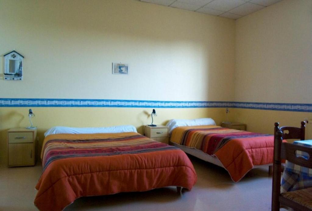 La Maison De Kerdies Hotell Plougasnou Rum bild
