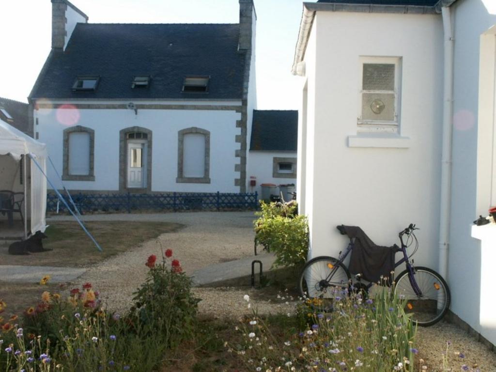 La Maison De Kerdies Hotell Plougasnou Exteriör bild